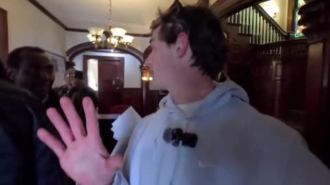 A Somali man loses it on Nick Shirley after he exposed another fraudulent Minnesota business