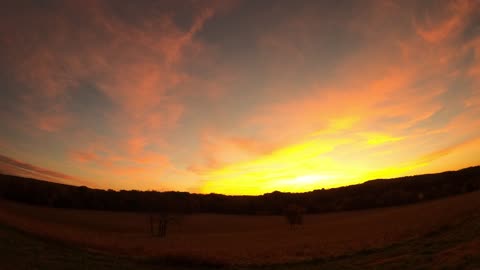 Sun ☀ Rise 11 4 25 48f/9c