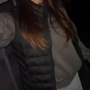 Here’s How a 15-Year-Old Closes Container Doors 💪 | USA Containers