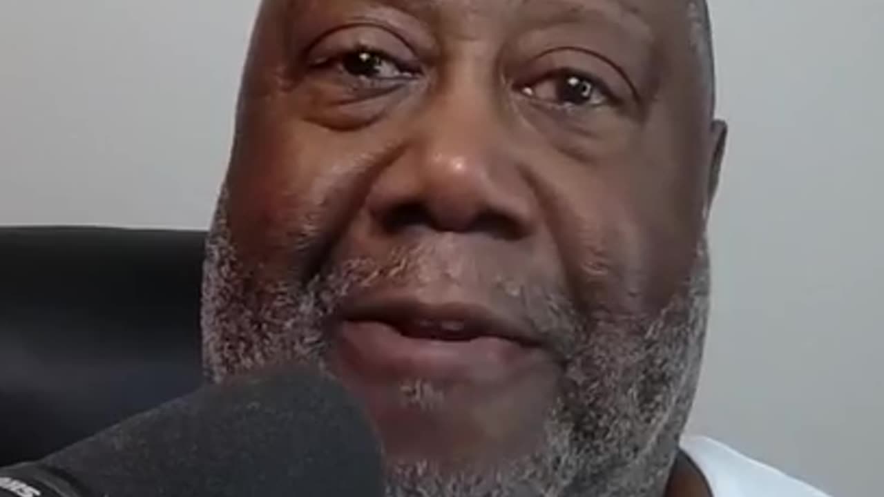 BIG AL SAYS YOUR EVIL, I DONT WANT TO SHAKE YOUR HANDS