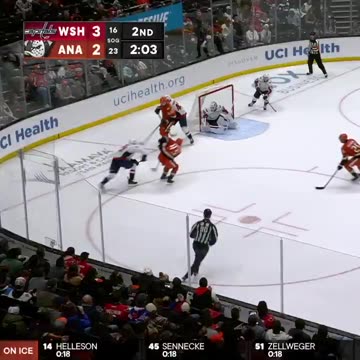 Anaheim Ducks - 🚨 Sennecke 🚨 He fights his way through for that one! Tie game!