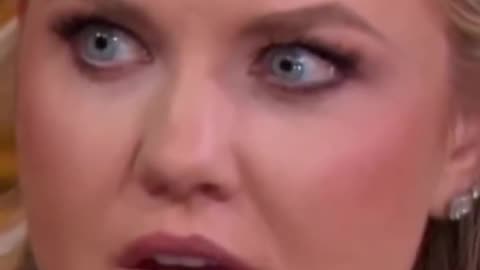 What is Erika Kirk Doing with Her Eyes?