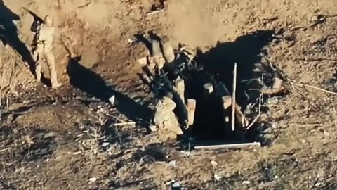 Ukrainian Drones Rescue Soldier Cornered by Russian Assault Group