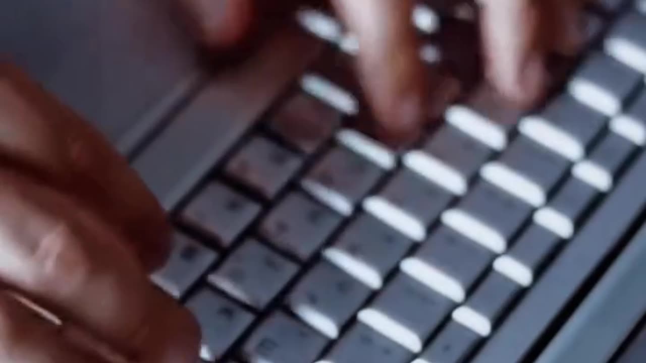 17 YEARS OLD STUDENT DIES BY SUICIDE AFTER SEXTORTION BLACKMAIL