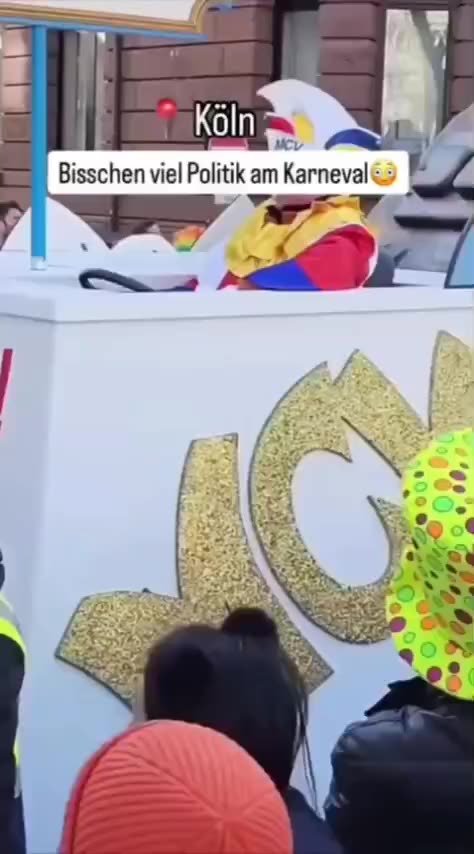 Materiał filmowy z karnawału w Kolonii.