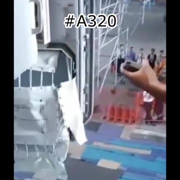 Look What Happened When That Guy Opened #A320 Door #Aviation #Fly #AeroArduino