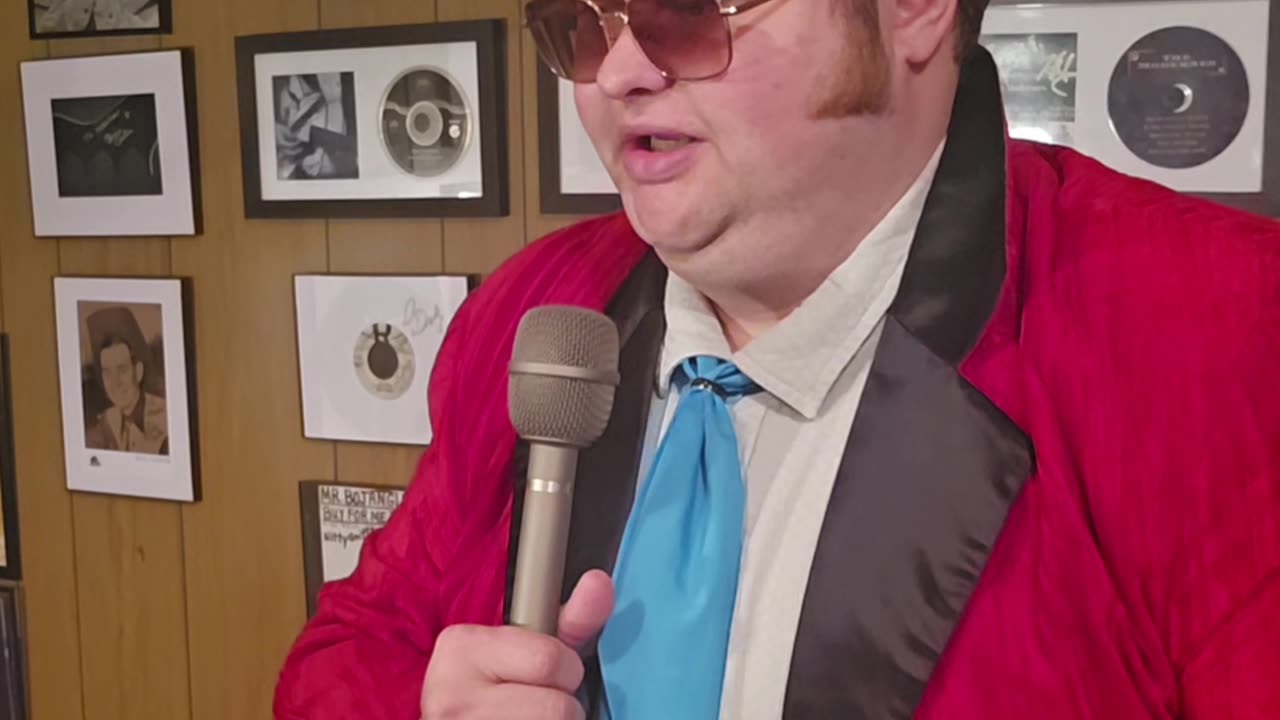 Trent Page vocal demonstration.