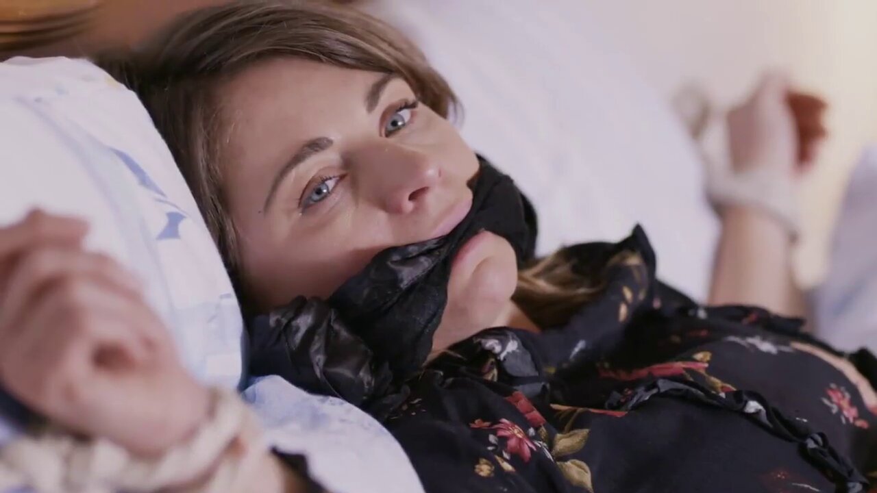 La Querida Del Centauro #4 (gagged)