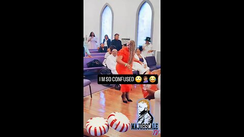 I’m so confused lol 🍬🫣 #praisebreak #churchchronicles