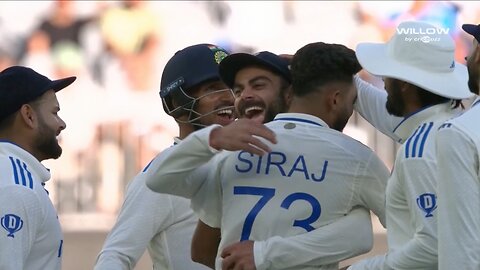 Siraj x King Kohli ♥️ Celebration | Aus vs IND 1st Test 2024 Perth