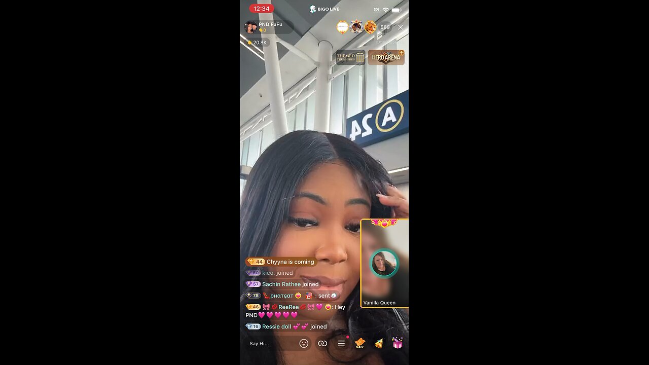 Flocko Gave that he wanted PND to leave and so she did 👀 he claims he’s single