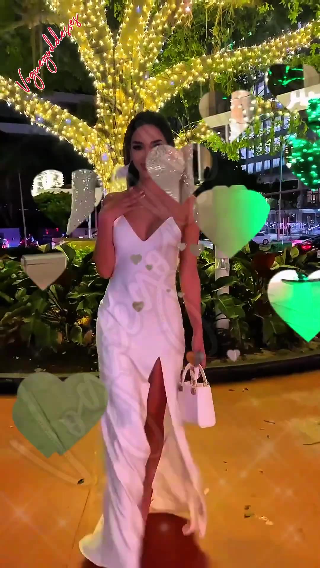 Andrea Dos Santos - Instagram model - Learning by example.