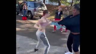 Camera Set-Girls Fight- Big Girl Vs Slim Girl Serious Beat Down
