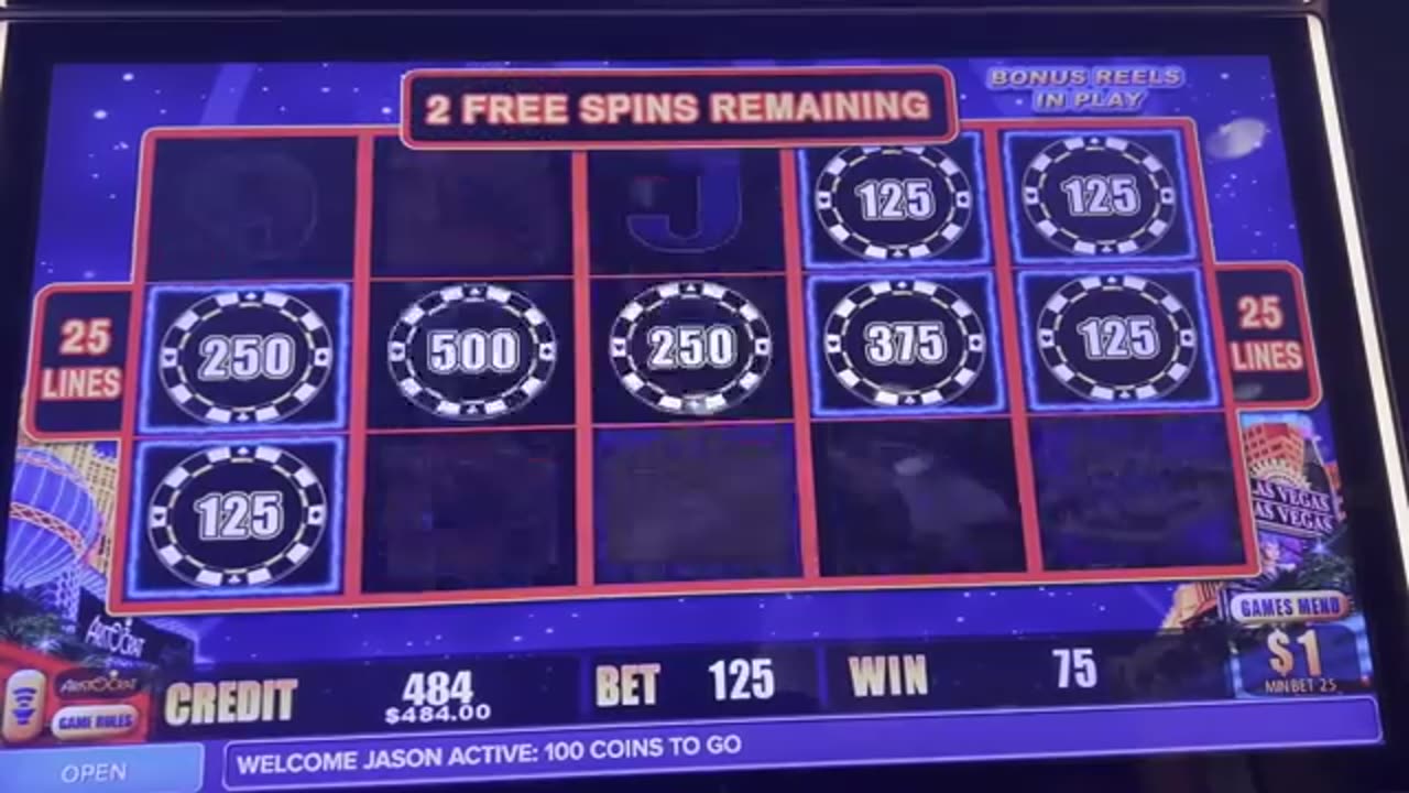 Lightning Link! Two additional rounds worth $125! *High stakes* Two awesome mega prizes!