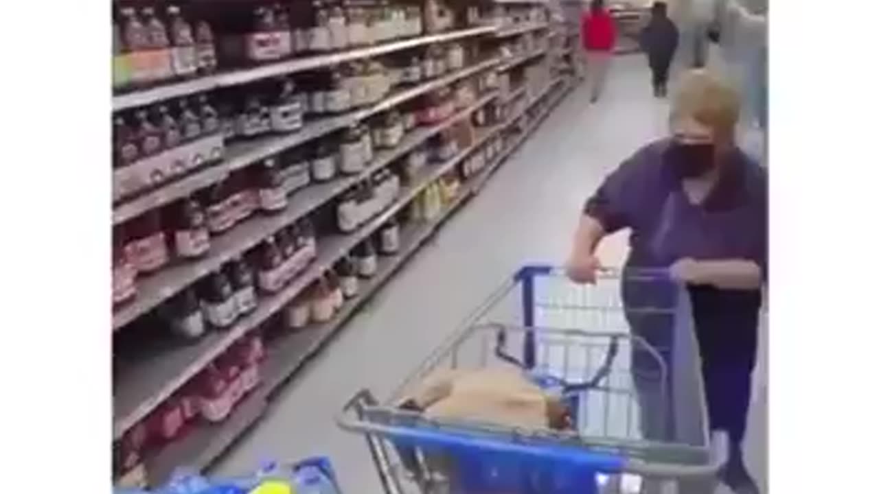 He made her mad and laugh in under 10 seconds. 😂😂