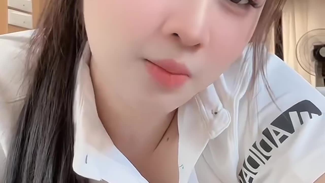 Beautiful and sexy 😍