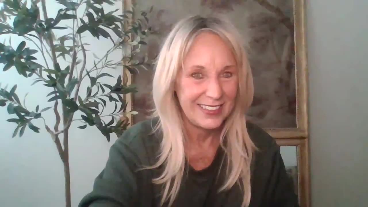 Coffee with Me: Halloween He: 4