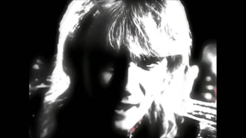 Def Leppard - Bringin' On The Heartbreak (Version 2) ( OFFICIAL MUSIC VIDEO )