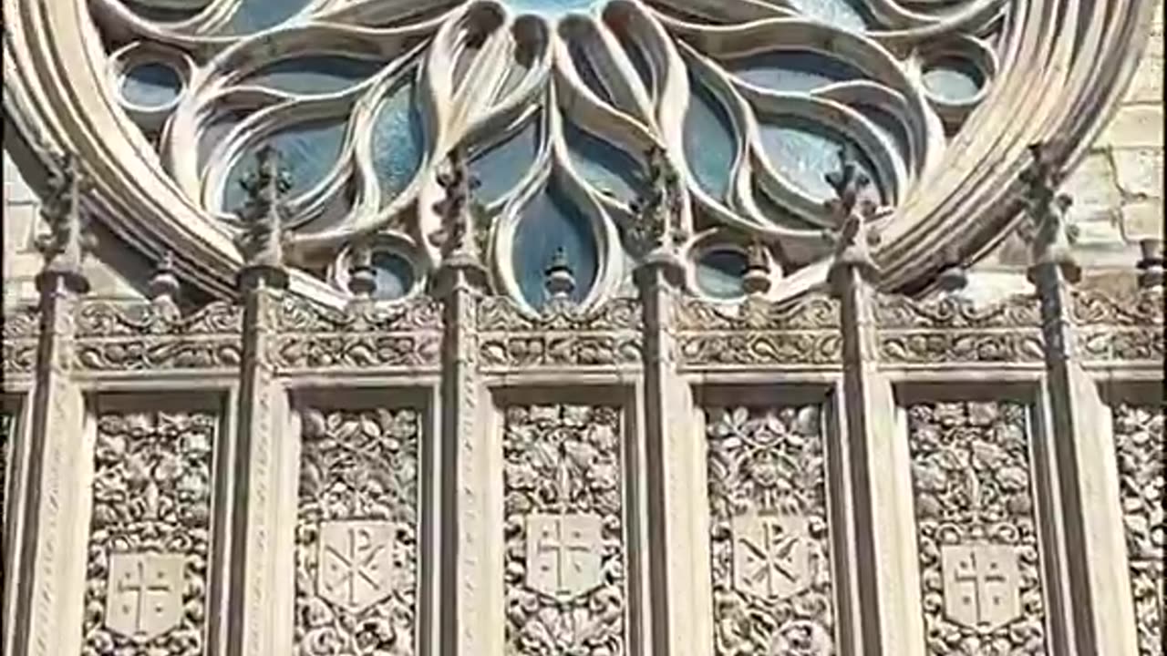 THE EFFECTS OF CYMATIC FREQUENCIES ON MATTER - ROSE WINDOWS SECRETS