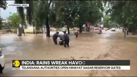 India__Overnight_Rains_Pound_Hyderabad,__Over_1,000_Relocated_as_Musi_River_Overflows_Into_City