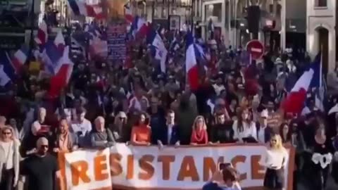Paris erupts with FREXIT protests. Thousands march against NATO’s war push