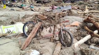 Southeast Asia storm deaths near 800 as scale of disaster revealed