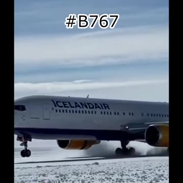 When Ice Lander #B767 Pilot Decided To Land on ICE #Aviation #Fly #AeroArduino.