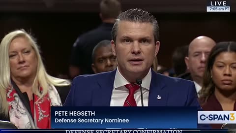 Pete Hegseth tuyên bố Chúa Jesus Christ là Chúa và Cứu Chúa của mình trong phần mở đầu xác nhận