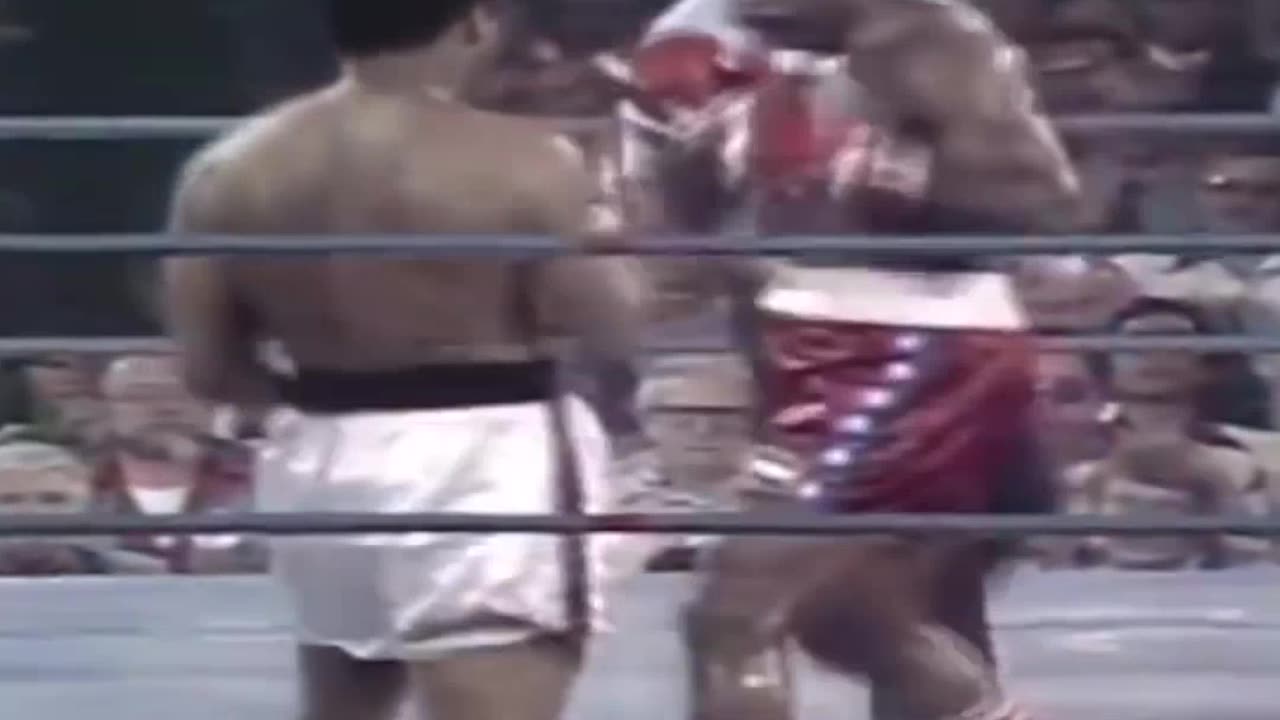 Muhammad Ali vs Ron Lyle