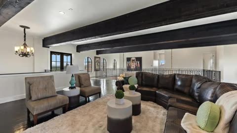 Chef's Kitchens: Luxury Houses with Gourmet Culinary Spaces