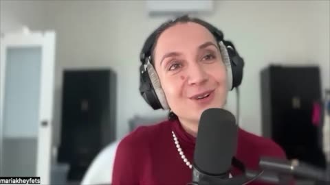 Maria Kheyfets ~ The Surreal Connection Between Art and the Soul