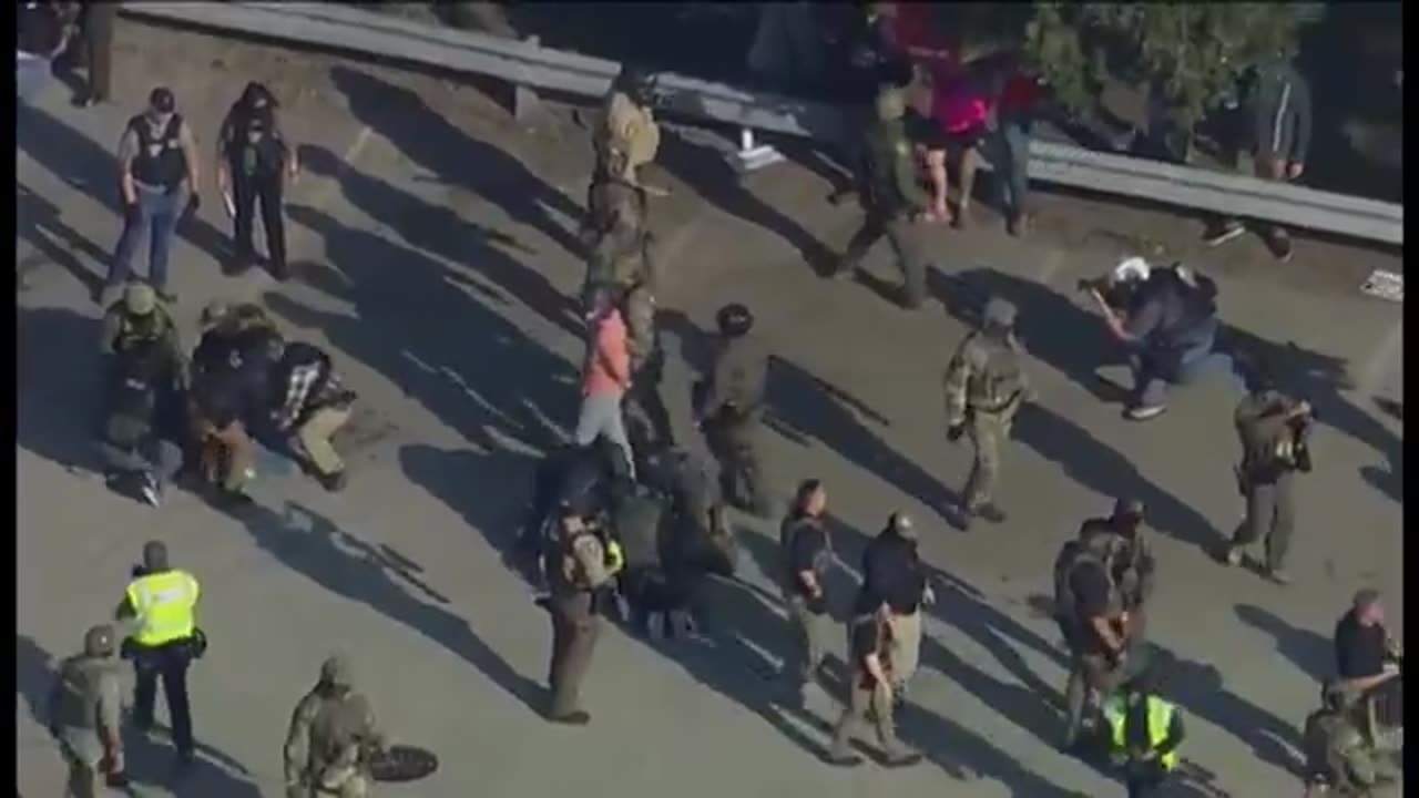 Drone video of ICE and protesters clashing in Chicago