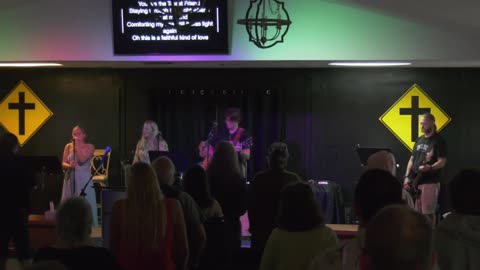 Praise & Worship Music - 11/9/2025 - Crossroads Chapel Palm Harbor
