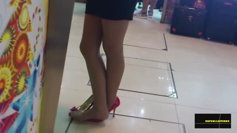 Nylon dipping shoeplay at the mall...