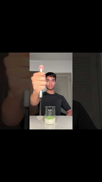 vanilla iced matcha latte with foam 🤤🍵