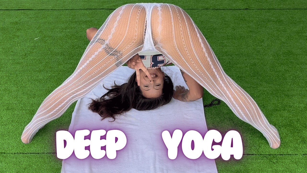 Slow & Deep Stretch for Flexible Legs