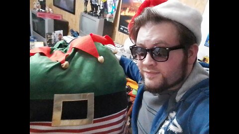 Showcase Saturday Ep. 14: Merry Christmas! Rescued Toys