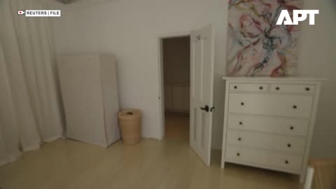 Breaking Down Jeffrey Epstein’s 2018 Purchase of 330 Gallons of Sulfuric Acid | APT