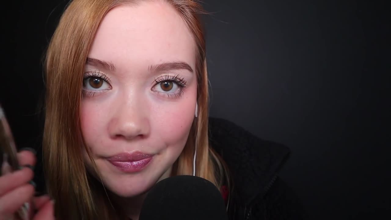 ASMR_ INAUDIBLE WHISPERING WITH TRIGGER WORDS + FACE BRUSHING