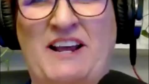 Finding Self-Love - Overcoming Insecurities and Embracing Yourself