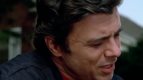 1975 Robert Blake is Baretta S01E04 If You Can't Pay the Price
