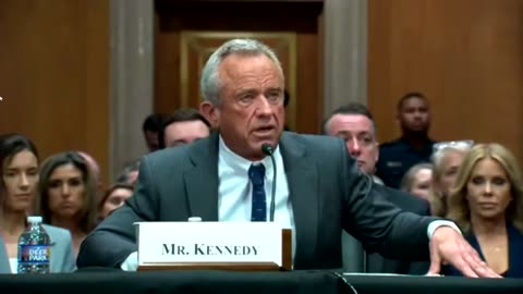 I'M PRO-VACCINE! RFK Senate Hearing Sen Murry Put in His Place By Bobby