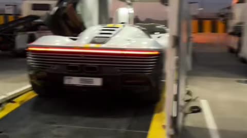 🚀💨 This Porsche 911's Speed is PURE Thrill! | LuxurySportsCars