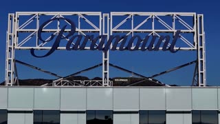 Ellison offers $40 billion to beef up Paramount's Warner Bros bid