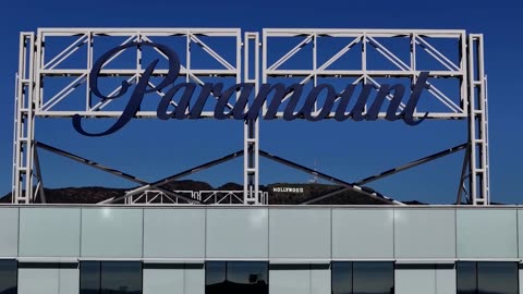 Ellison offers $40 billion to beef up Paramount's Warner Bros bid