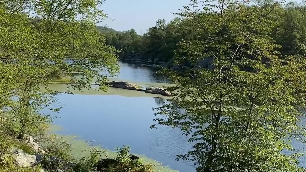 THE REASON WE HIKE! | beautiful lake view