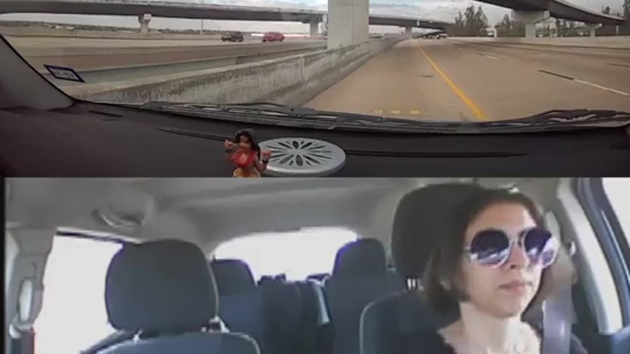 🤯🚗 Wait For The Final Maneuver! Lady Pit Stops An Aggressive SUV | FeedMyCuriosity