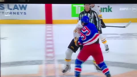 Rangers #39 S. Carrick vs. Bruins #47 M. Kastelic 🤜🏻🤛🏻
