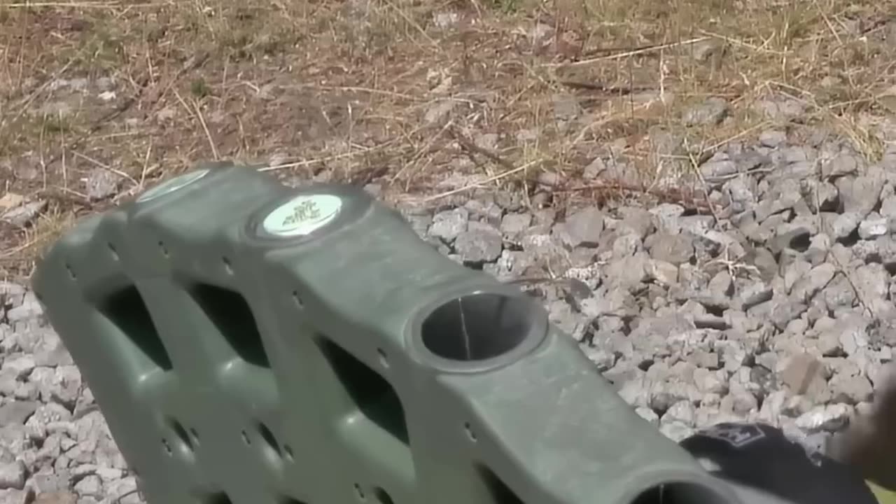 German Device Makes Tanks Disappear