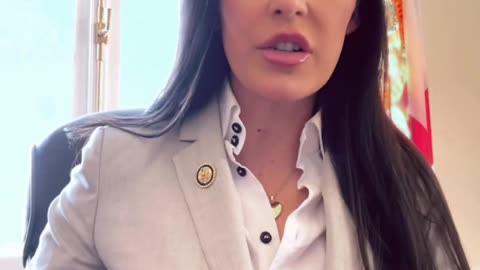 Anna Paulina Luna: 1 in 3 Members of Congress Are Owned by Big Pharma, BlackRock, or Vanguard